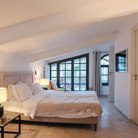 Maison La Tropezienne ... New • Fabulous 5* Luxe & Terrasse • 6p. Old Town 앙티브