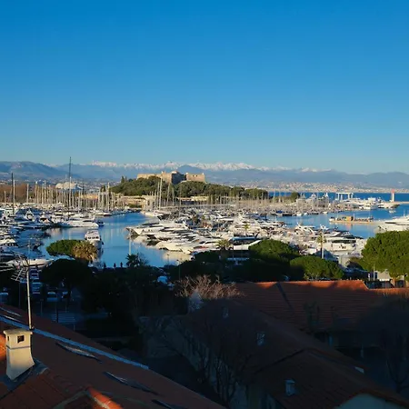 Maison La Tropezienne ... New • Fabulous 5* Luxe & Terrasse • 6p. Old Town Holiday home *